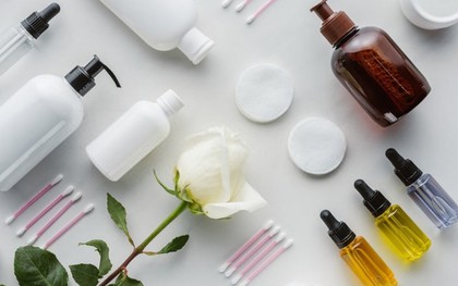 Nóng: Một loại kem chống nắng và mặt nạ dưỡng trắng da bị buộc thu hồi, tiêu hủy toàn quốc
