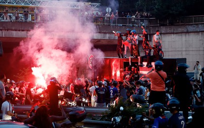Pháp bắt giữ hơn 400 người quá khích sau trận chung kết UEFA Champions League