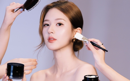 Triệu Lộ Tư bị đánh cắp gương mặt