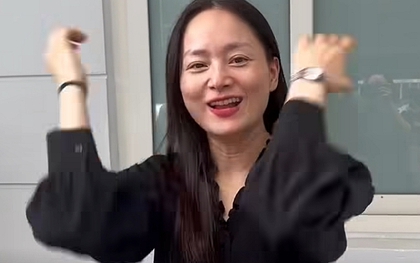 Lan Phương nhảy cẫng vui mừng, bình luận độc hại cũng ào ào xuất hiện: Một gia đình "đủ hình thức" liệu đã là hạnh phúc?