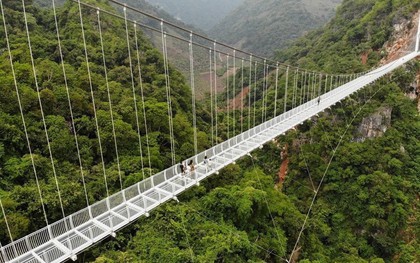 Cầu kính 800 tỷ tại Sơn La được công nhận dài nhất thế giới: Ai đứng sau?