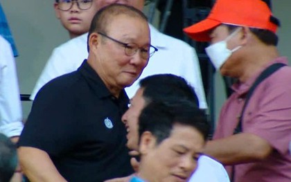 Ông Park Hang-seo làm phó chủ tịch LĐBĐ Hàn Quốc sao vẫn ở Việt Nam xem đá bóng?