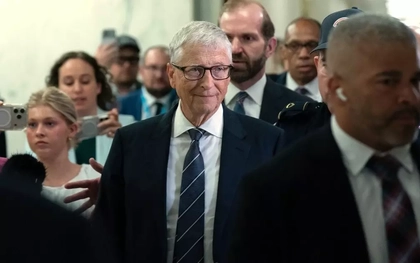 Tỷ phú Bill Gates nói bị Jeffrey Epstein gây sức ép bằng chuyện ngoại tình