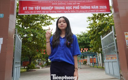 Tình nguyện viên "đặc biệt" tiếp sức sĩ tử Đà Nẵng
