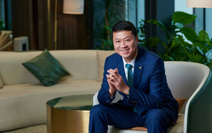 Chân dung tân Chủ tịch của Ngân hàng lớn nhất Việt Nam: Bắt đầu từ một nhân viên bình thường, suốt 30 năm chỉ gắn bó với một nhà băng
