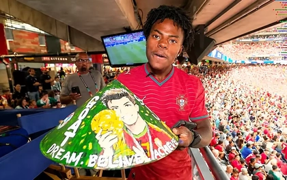 Nón lá Việt Nam bất ngờ xuất hiện ở World Cup