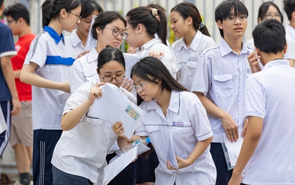 Điểm chuẩn lớp 10 Hà Nội: Mức điểm nào là an toàn với thí sinh?