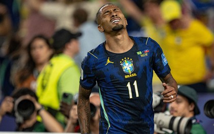 Sau Neymar, đến lượt Raphinha dính "vận đen" chấn thương, ĐT Brazil "mất ăn mất ngủ"