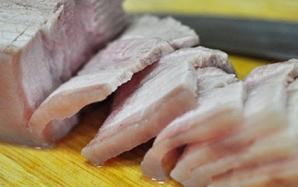 Luộc thịt nên đợi nước sôi hay cho vào nước lạnh? Câu trả lời của chuyên gia đã khiến nhiều người thay đổi suy nghĩ