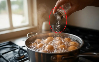 Chỉ 1 nhúm muối cũng đủ nâng tầm món trứng luộc quen thuộc
