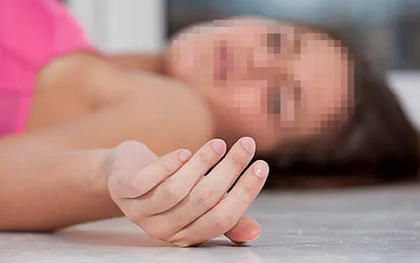 Người phụ nữ 57 tuổi tử vong sau khi ăn gà xiên nướng theo cách "chẳng giống ai"