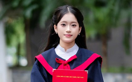 Đỗ thủ khoa chuyên Ams, nữ sinh bất ngờ chọn học Sư phạm