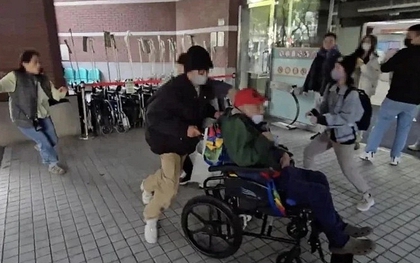 Cụ ông 102 tuổi bất ngờ đăng ký kết hôn với nữ hộ lý gắn bó 27 năm, con cái tá hỏa khi biết một chi tiết