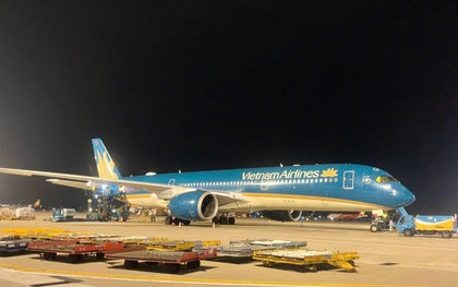 Đêm 29/6, sân bay Nội Bài ghi nhận 1 máy bay không có bất kỳ hành khách nào cất cánh
