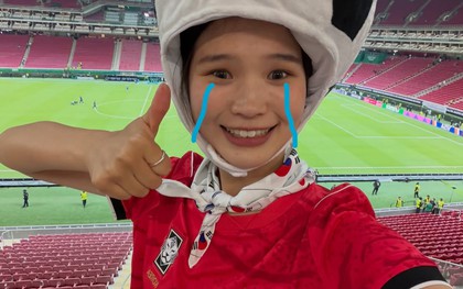 Bức ảnh cô gái đi xem World Cup 2026 tưởng bình thường cho đến khi biết danh tính