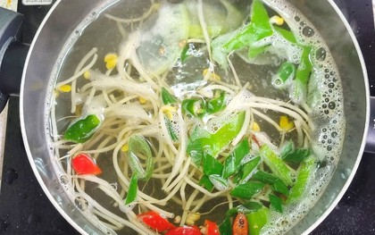 4 loại rau củ mùa hè dễ "ngậm" hóa chất nhất chợ, đặc biệt là món đầu tiên!