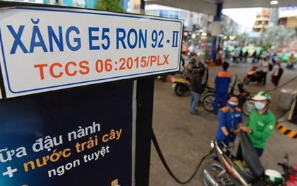 Xăng E5 được khuyên dùng cho xe đời cũ, người dân có thể tìm mua tại đâu?