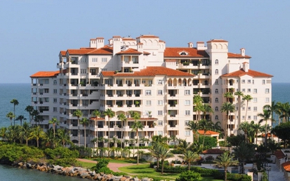 Vụ lừa đảo sở hữu kỳ nghỉ timeshare lớn chưa từng có trong lịch sử: 3.500 người cao tuổi dính bẫy, quy mô tới 985 tỷ đồng