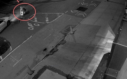 Camera ghi cảnh lạ lúc 2 giờ sáng: Nhóm người âm thầm xuất hiện, hành động sau đó khiến cả khu phố bất an