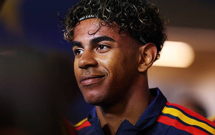 Yamal gửi chiến thư đến Mbappe: "Pháp mới là đội phải sợ Tây Ban Nha"