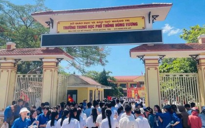 Học sinh thi thử được hơn 10 điểm/3 môn, thi tốt nghiệp 24 điểm: Hiệu trưởng nói gì?