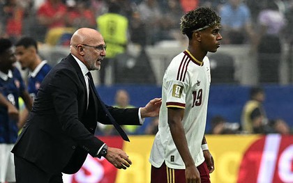 Khiến Mbappe "tắt điện", HLV Tây Ban Nha "gáy vang trời": "Pháp rất mạnh, nhưng chúng tôi là đội bóng mạnh nhất thế giới"
