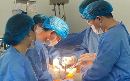7 cuộc đời được viết tiếp từ quyết định hiến tạng của một gia đình
