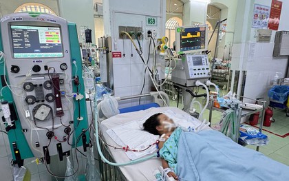 Nhiều trẻ sốt xuất huyết chuyển nặng, bác sĩ cảnh báo gì?