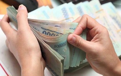 Công an điều tra giao dịch 14 triệu đồng thanh toán tiền gia công may mặc của bà Nguyễn Thị Ngân