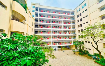 Ngôi trường có tỷ lệ chọi lớp 10 “khủng” nhất Việt Nam là "lò luyện" của nữ sinh vừa thủ khoa A01 vừa là á khoa D01 toàn quốc