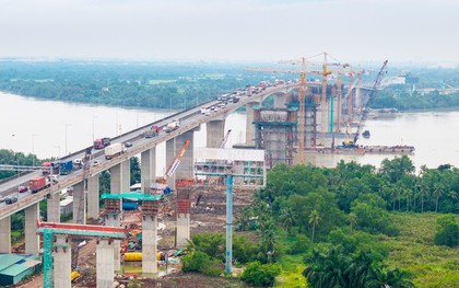Huy động 800 người, 100 máy móc đẩy nhanh tiến độ, Liên danh Đèo Cả quyết về đích dự án gần 15.000 tỷ đồng theo mục tiêu Thủ tướng giao