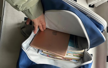 Nhìn vào bên trong chiếc cặp sách là biết ngay một đứa trẻ lớn lên có kiếm được nhiều tiền hay không