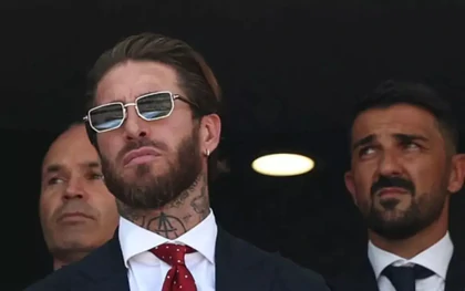 Bức ảnh toàn huyền thoại khiến diện mạo Sergio Ramos gây sốt