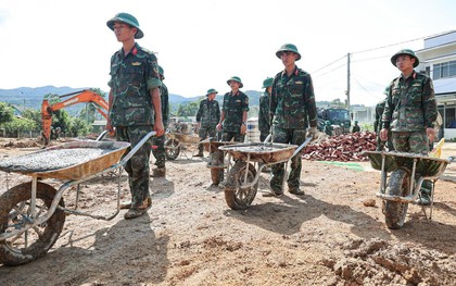 Chạy đua dựng 24 căn nhà sau trận lũ kinh hoàng ở Lai Châu, quyết xong trước 2/9
