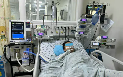Cứu sống bé trai 13 tuổi bị chìm dưới ao 10 phút