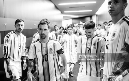 Toàn cảnh sự thật bên trong phòng thay đồ Argentina ngày thất bại ở chung kết World Cup, Messi đã nói gì, liệu có chuyện bị "ép" phải thua Tây Ban Nha?