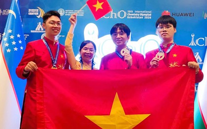 Một lớp học ở Hà Nội có tới 3 học sinh đạt Huy chương vàng Olympic quốc tế năm 2026