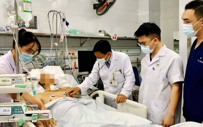 Tưởng nước ngọt để trong tủ lạnh, người đàn ông 62 tuổi nguy kịch vì uống nhầm thuốc cai nghiện