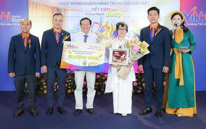 Chủ nhân Ngựa VÀNG 10 lượng SJC lộ diện, Vikki Digital Bank tiếp tục khai cuộc mùa Bóng VÀNG Ký
