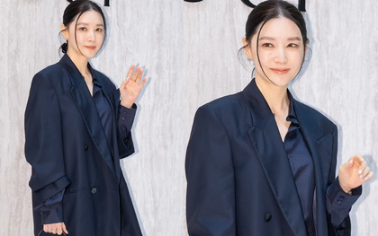 Lee Young Ae tuổi 55 vẫn đẹp thần thái, da mọng collagen: Từ lâu đã kết thân 3 bài tập chống già từ bên trong