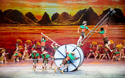 Vingroup ra mắt “kỳ quan sân khấu” Đất Nước Thiên Hùng Ca - đại show 75 phút tôn vinh hành trình 4.000 năm lịch sử Việt Nam