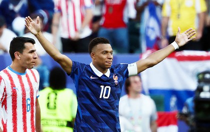 Mbappe đi vào lịch sử trong trận Pháp thắng 1-0 Paraguay, giành vé vào tứ kết World Cup
