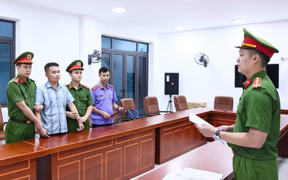 Phê chuẩn lệnh bắt khẩn cấp giáo viên Trường THPT chuyên Tuyên Quang vụ điểm thi Toán