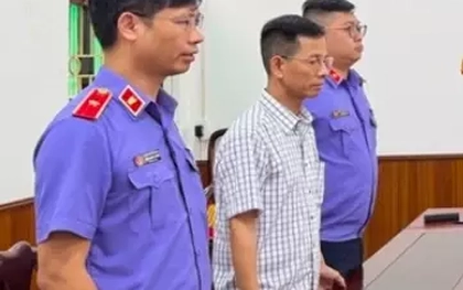 Bắt nguyên Thẩm phán TAND TP Hà Nội