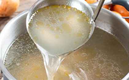 Người đàn ông 35 tuổi không rượu hay thuốc vẫn suy thận giai đoạn 3, bác sĩ: 4 món ăn sáng "bơm" chất phá thận vào cơ thể