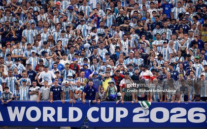 Giữa tranh cãi trọng tài World Cup thiên vị Argentina, Chủ tịch liên đoàn bóng đá AFA bất ngờ bị FBI điều tra