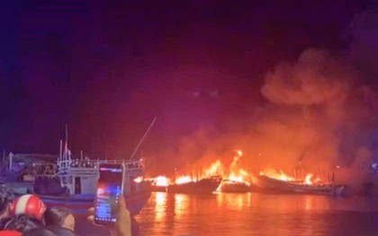 Cháy 7 ghe thuyền của ngư dân Gia Lai trong lúc gió to, nước cạn