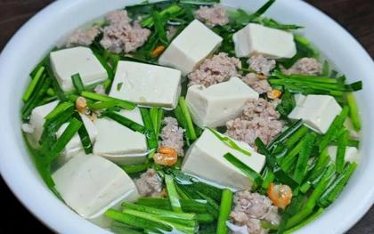 Mùa hè đừng quên ăn lá hẹ: Vừa nhuận tràng, vừa tốt cho gan, cả người già lẫn trẻ nhỏ đều mê