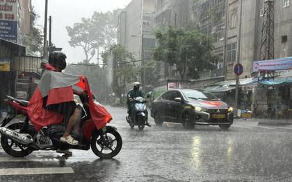Dự báo thời tiết miền Nam ngày mai 2/8: Có mưa rào và dông, TP.HCM cao nhất 33°C