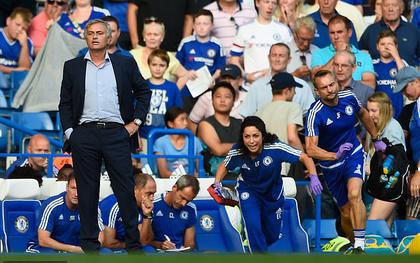 Mourinho "châm ngòi" lại vụ cãi vã chấn động bóng đá Anh 11 năm trước: Quyết không xin lỗi nữ bác sĩ Chelsea